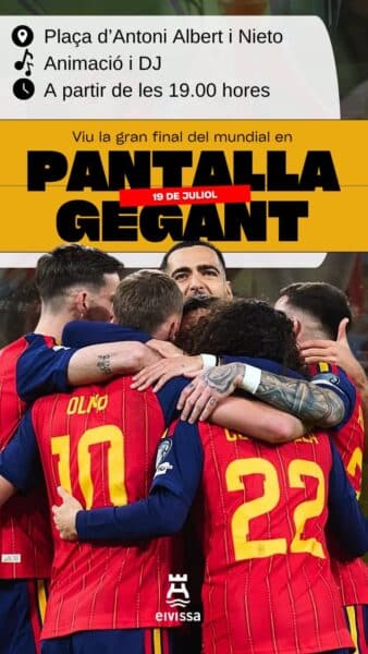 Final del Mundial en pantalla gigante en el centro de Ibiza