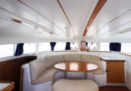 Catamarán Lagoon 380