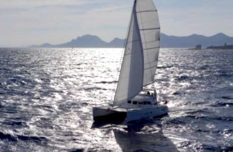 Catamarán Lagoon 380