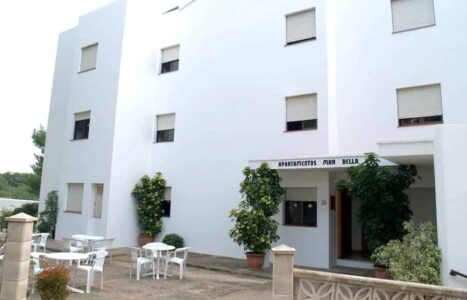 Apartamentos Mar Bella