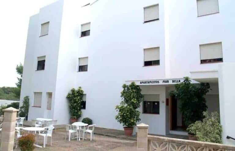 Apartamentos Mar Bella