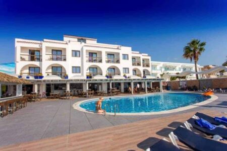 Apartamentos Sal Rossa