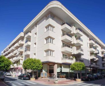 Aparthotel Duquesa Playa