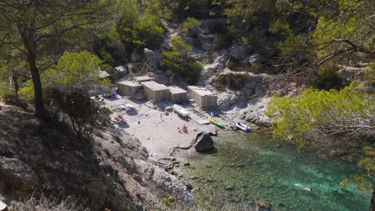 Caló des Moltons