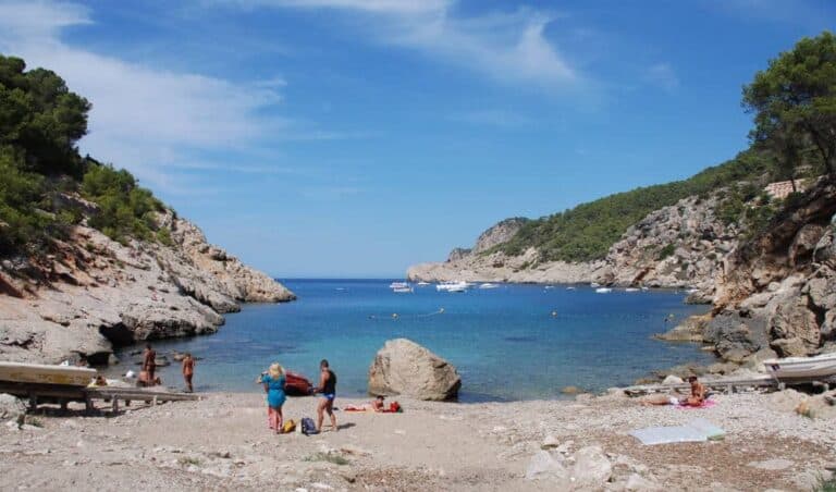 Caló des Moltons