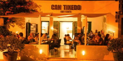 Can Tixedo Art Cafe