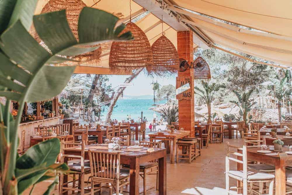 Пляжный бар Cala Gracioneta Ibiza 2019 12