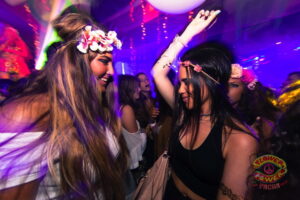 Ibiza Party Review: Flower Power, Pacha Ibiza se llena de color