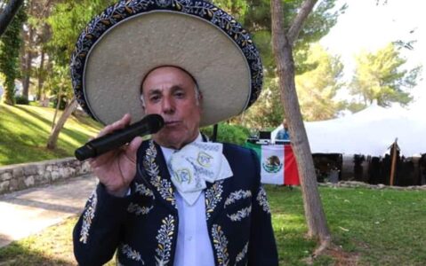José Javier el mariachi
