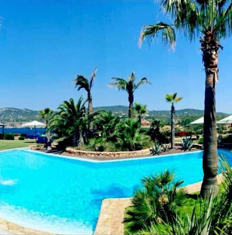 Las Brisas