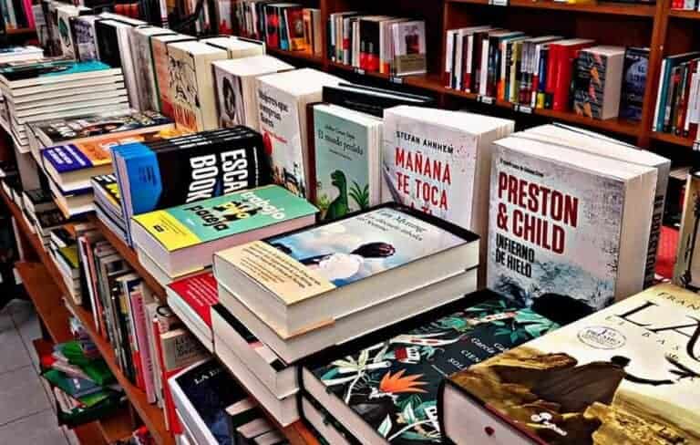 Librería Hipérbole