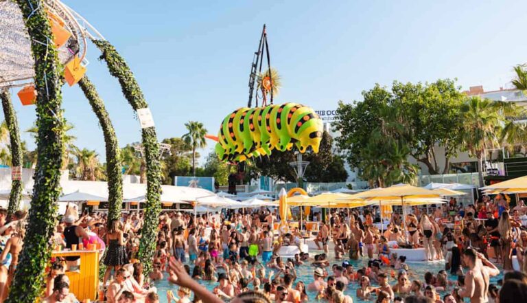 O Beach Pool Party
