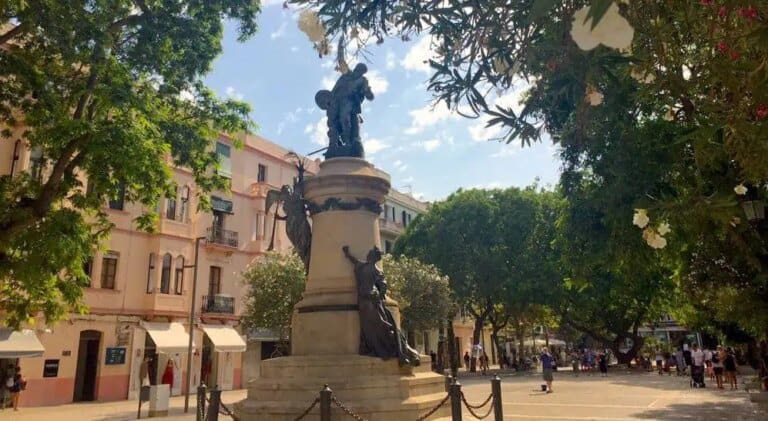 Paseo de Vara de Rey o de s’Alamera