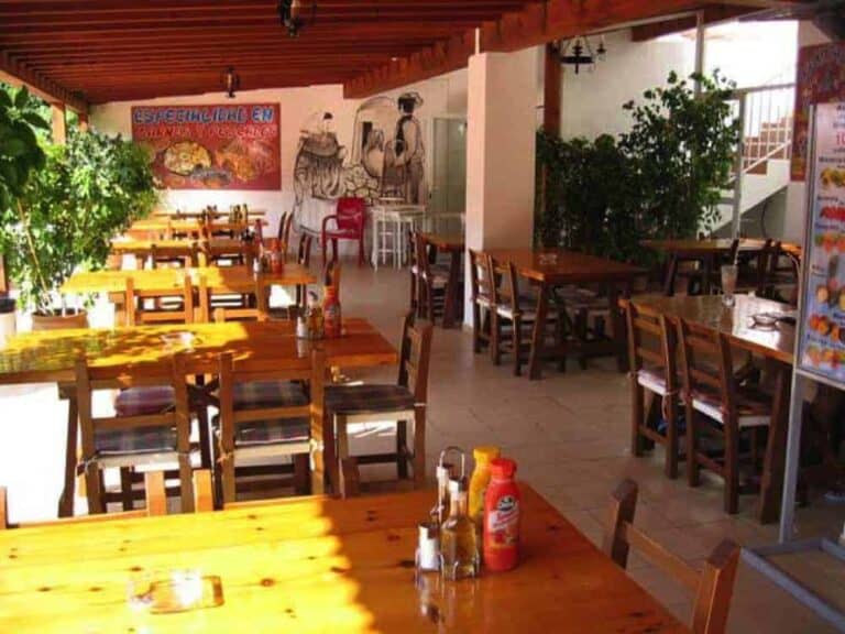 Bar Restaurante Es Puet Blanc