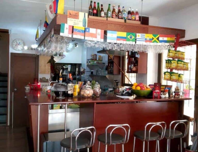 Miquetes Latino