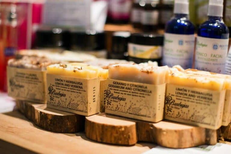 Savia Ibiza. Eco-Tienda y herbolario