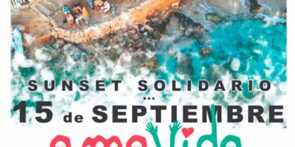 Amavida, solidariteitszonsondergang in Cala Escondida Ibiza