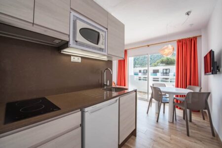 Apartamentos Oasis Sa Tanca