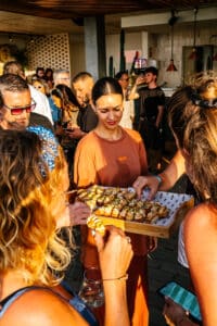 Cielito Ibiza vive una noche única con el eclipse solar sobre Sant Antoni