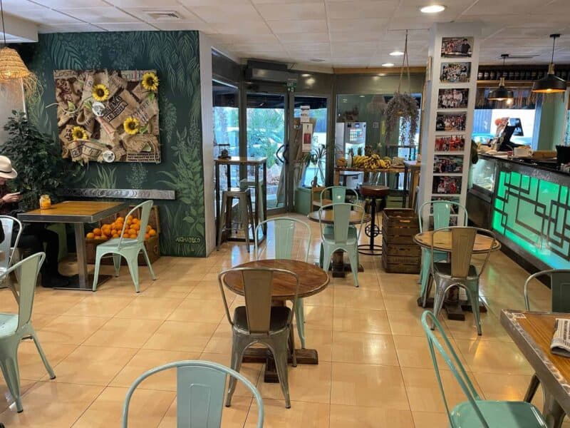 Cafeterías con wifi en Ibiza