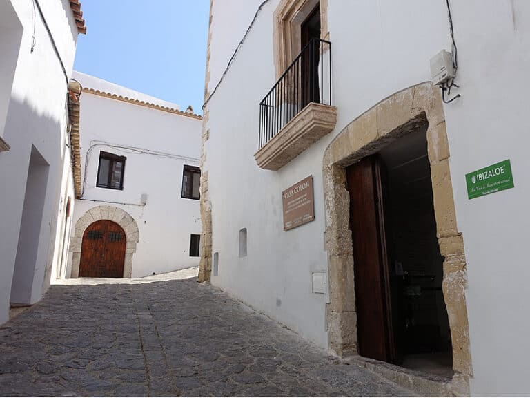 Casa Colom (cerrado temporalmente)