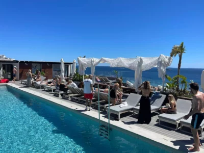 Cenit Pool Lounge Bar & Restaurant
