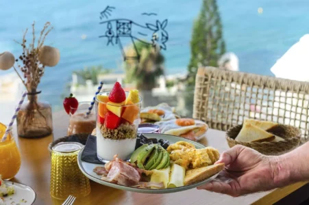 Cenit Pool Lounge Bar & Restaurant
