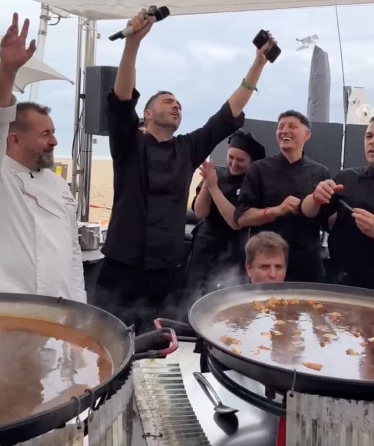 Clandestinos en The Beach, Unexpected: Un día de lujo asequible y mucho sabor en la playa