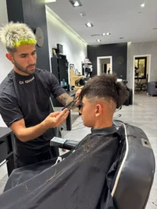 Di Gianni Peluqueros