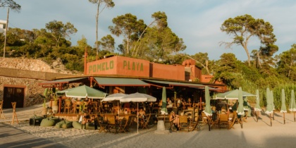 Pomelo Playa: cenas bajo las estrellas en Cala Gració con Grupo Mambo