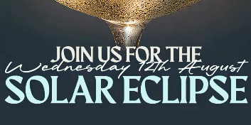 Eclipse en la piscina de Bam-Bu-Ku