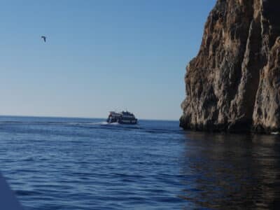 Excursión en barco a Es Vedrá con Capitán Nemo - Daytime