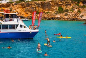 Excursión en barco: Calas de Ibiza