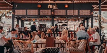 Filin renueva su propuesta en Marina Ibiza: brunch premium y After Boat con música en vivo