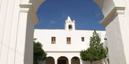 Ibiza Folklore in der Kirche von San Miguel jeden Donnerstag