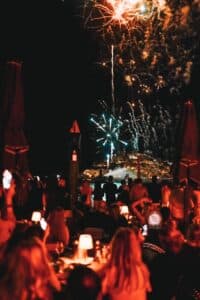 Vive la magia de los fuegos artificiales desde ROTO
