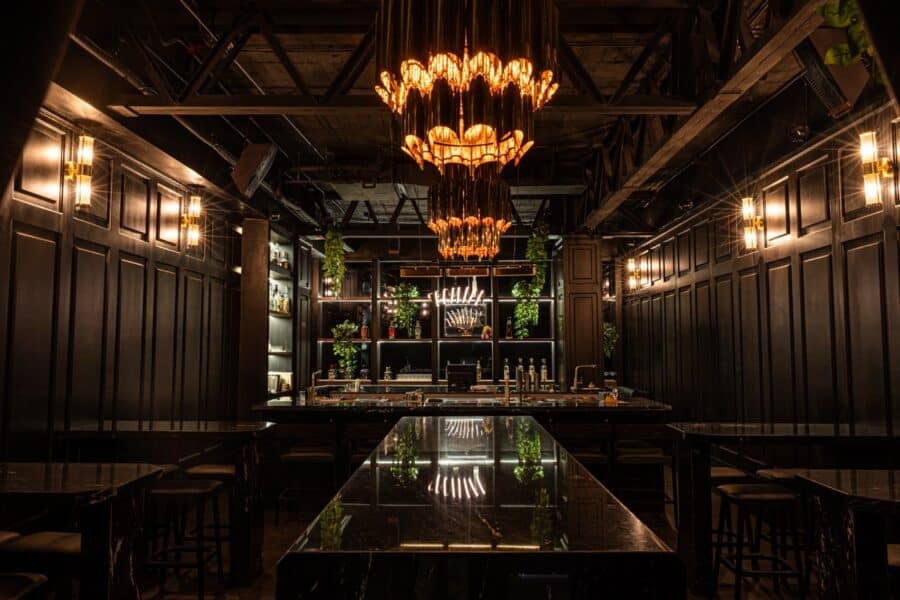 Handshake Speakeasy aterriza en BLESS Ibiza The Site