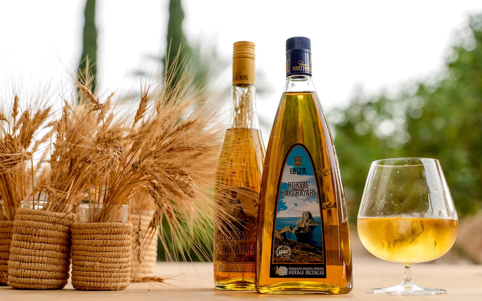 Hierbas ibicencas, el elixir de Ibiza Hierbas ibicencas, el elixir de Ibiza