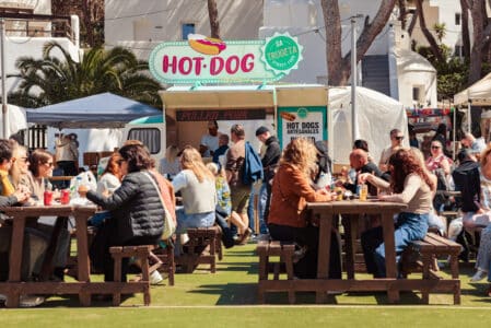 Hippy Market Punta Arabí vuelve a latir como uno de los grandes iconos de Ibiza
