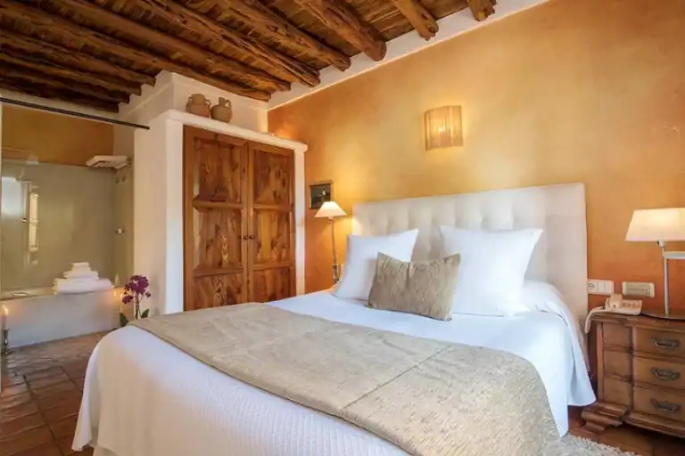 Hotel Rural Can Curreu