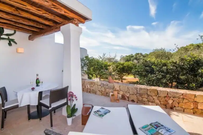 Hotel Rural Can Curreu