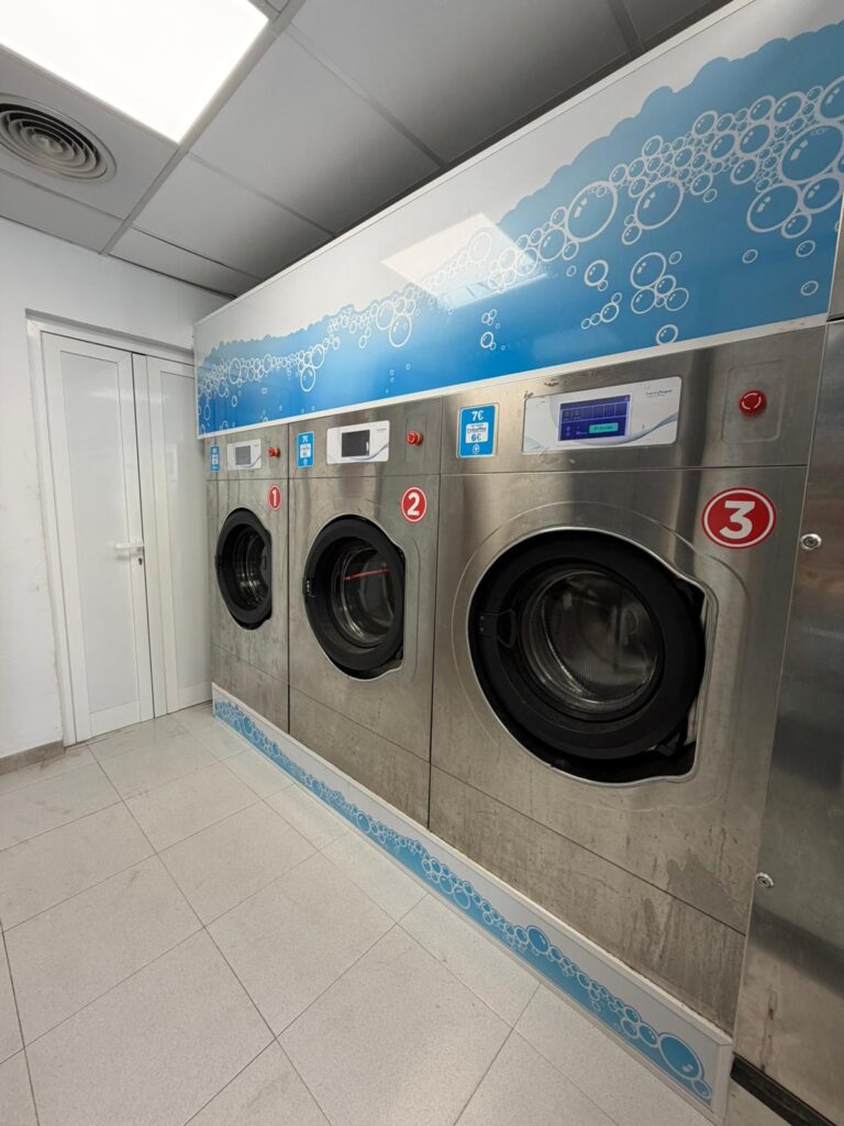 Ibiza Lockers Consigna