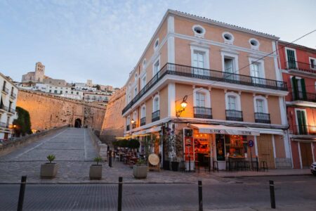 Il Dek Ibiza Italian Bistrot