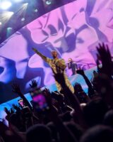 J Balvin llena Ushuaïa Ibiza de "colores" y buenas vibraciones