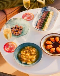 La Mirada: sushi, cócteles y sunset con música en Petunia Ibiza