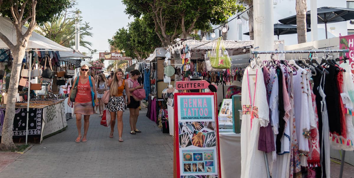 mercat-hippy-market-platja-den-bossa-Eivissa-welcometoibiza