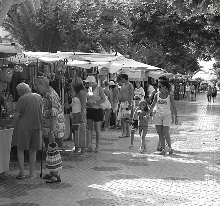Mercadillo Paseo de S'alamera