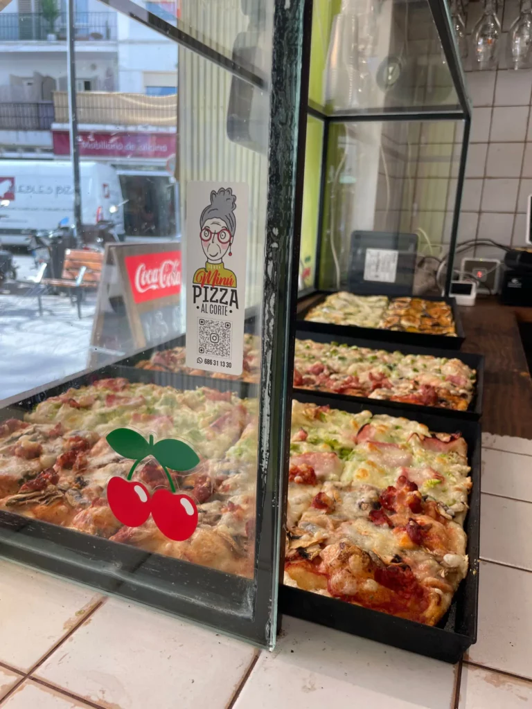 Minú pizza al corte Ibiza