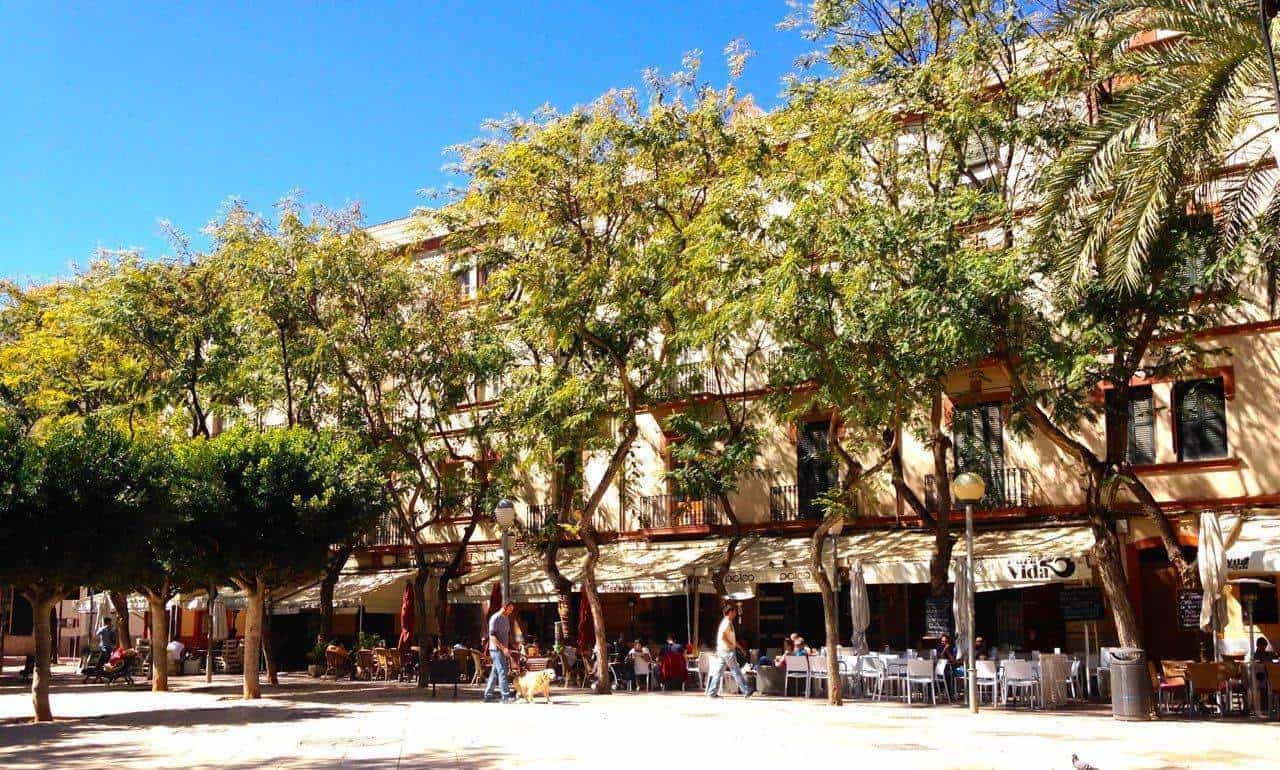 plaça-del-parc-Eivissa-lloc-de-interes-en-Eivissa