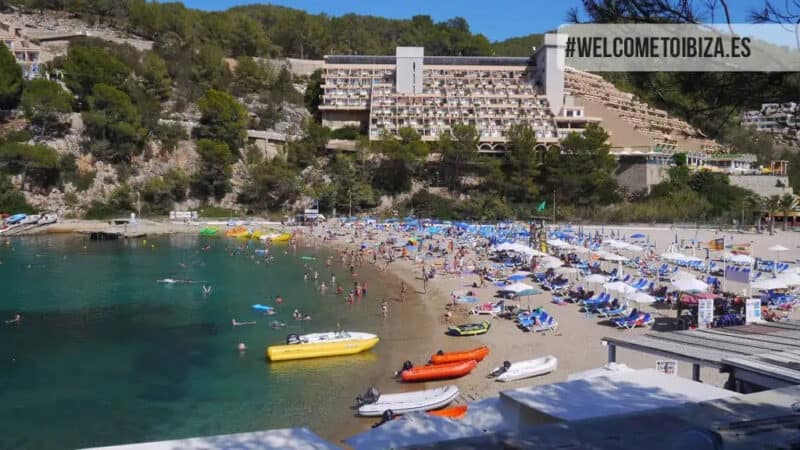Playas para ir con niños en Ibiza- port de sant miquel san juan ibiza 3 2 1 medium